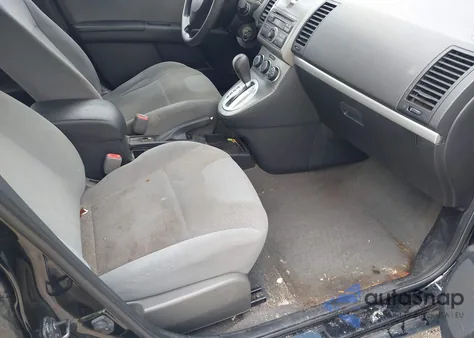 2010 Nissan Sentra 2.0 z USA, uszkodzony, nr VIN 3N1AB6AP8AL718240